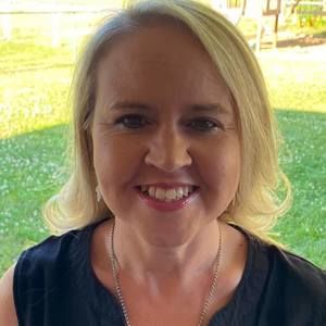 Meet your Posher, Brenda